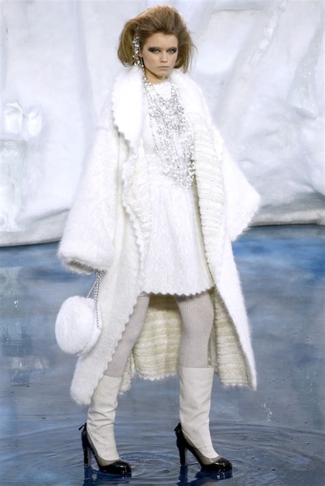 chanel rtw white